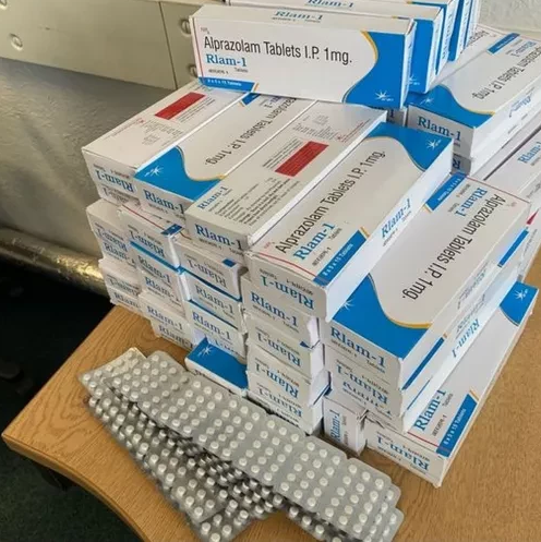 rlam-1 alprazolam 1mg pharma xanax (EU)
